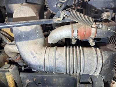 GMC C7500 Air Transfer Tube