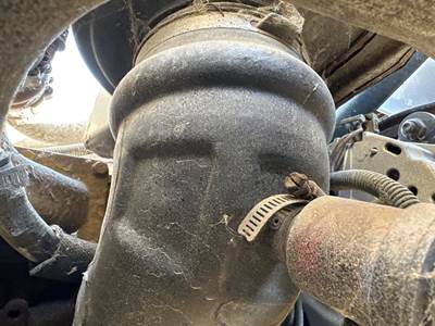 GMC C7500 Air Transfer Tube