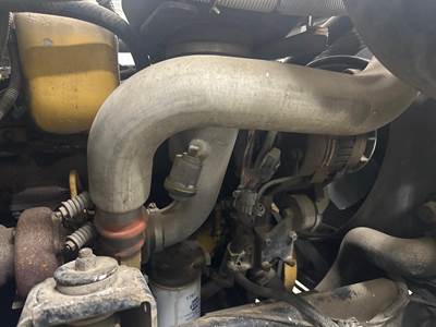 GMC C7500 Air Transfer Tube