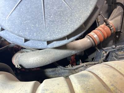 International 4400 Air Transfer Tube