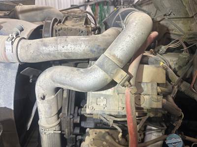 International 4900 Air Transfer Tube