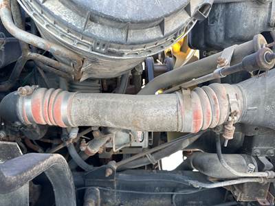 International 7600 Air Transfer Tube