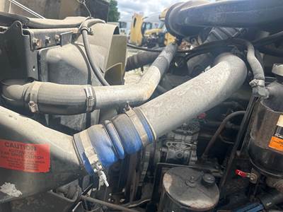 International 9100 Air Transfer Tube