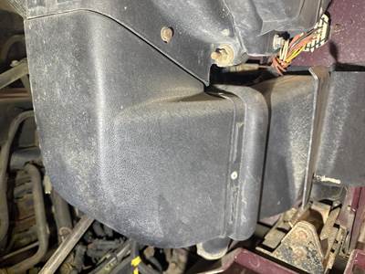 International 9200 Air Transfer Tube