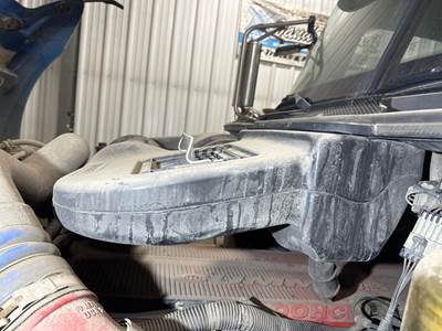 International 9200 Air Transfer Tube