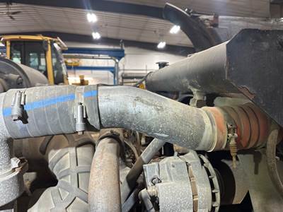 International 9300 Air Transfer Tube