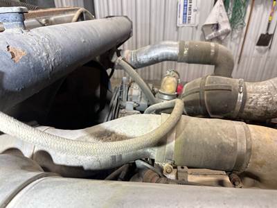 International 9300 Air Transfer Tube