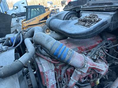 International 9400 Air Transfer Tube