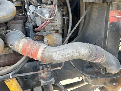 International 9900 Air Transfer Tube