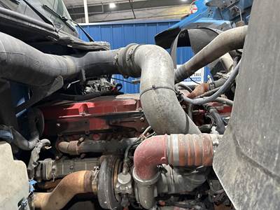 International 9900 Air Transfer Tube