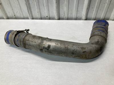 International DT530E Air Transfer Tube for a International 4400