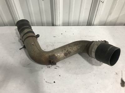 International MaxxForce DT Air Transfer Tube for a International Durastar (4400)