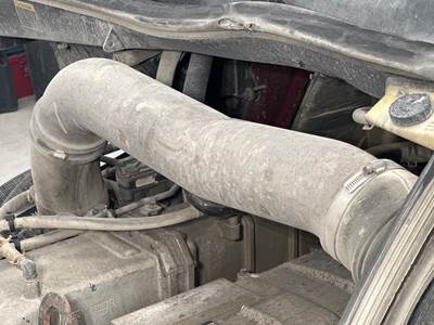 International ProStar Air Transfer Tube