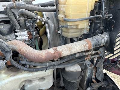 International ProStar Air Transfer Tube