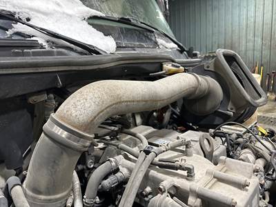 International ProStar Air Transfer Tube