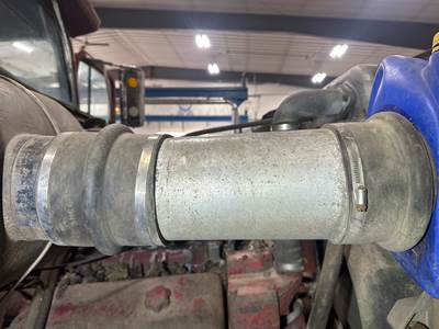 International TranStar 4200 Air Transfer Tube for a International 4200 Transtar