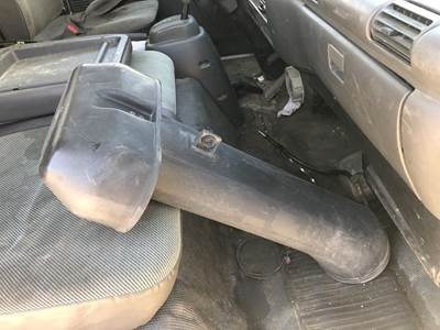Isuzu 4HE1T Air Transfer Tube for a Isuzu NPR