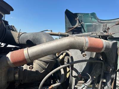 Mack CH Air Transfer Tube