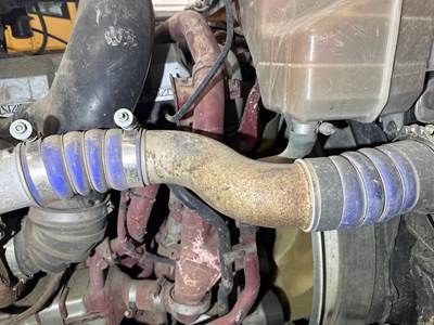 Mack CXU Air Transfer Tube