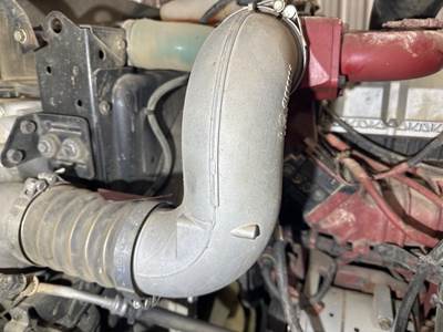 Mack CXU Air Transfer Tube