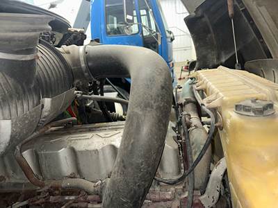 Mack CXU Air Transfer Tube