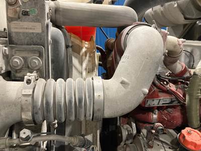 Mack CXU Air Transfer Tube