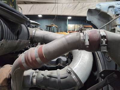 Mack Granite Air Transfer Tube for a Mack CV (Granite)