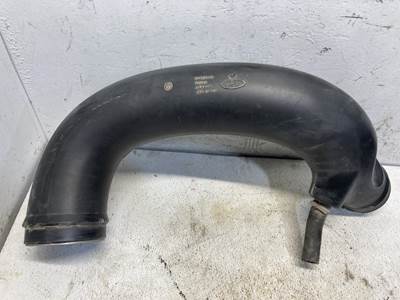 Mack MP8 Air Transfer Tube for a Mack Cxu