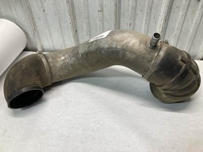 Mercedes-Benz MBE 4000 Air Transfer Tube for a Freightliner Columbia 120