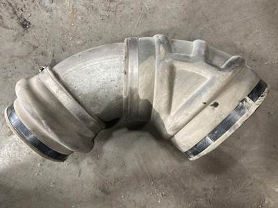 Paccar MX-13 Air Transfer Tube for a Kenworth T680