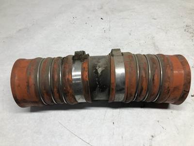 Paccar PX-6 Air Transfer Tube for a Kenworth T370