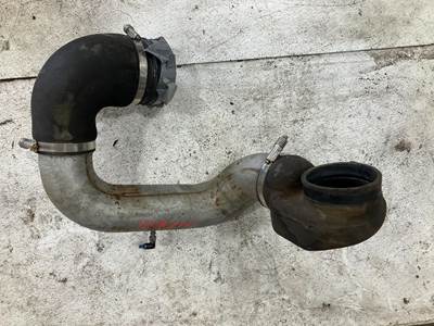 Paccar PX-7 Air Transfer Tube for a Kenworth T370