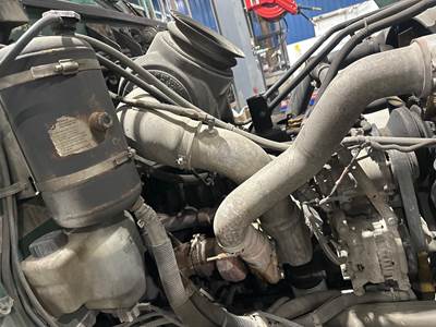 Peterbilt 335 Air Transfer Tube