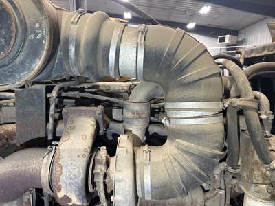 Peterbilt 377 Air Transfer Tube