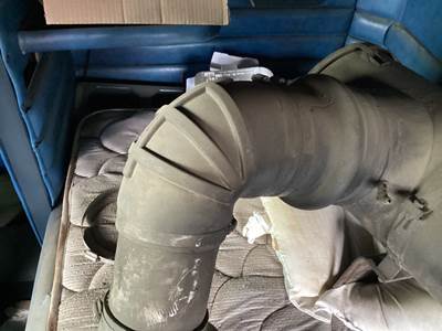 Peterbilt 377 Air Transfer Tube