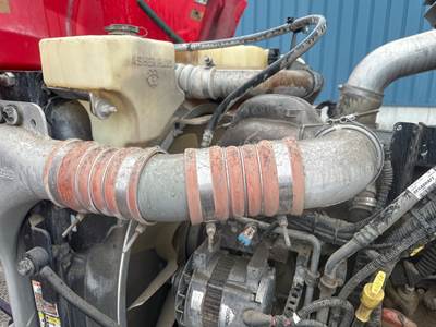 Peterbilt 384 Air Transfer Tube