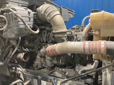 Peterbilt 579 Air Transfer Tube