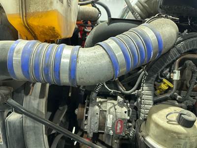 Peterbilt 579 Air Transfer Tube