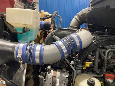 Peterbilt 579 Air Transfer Tube