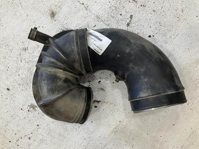 Volvo VED12 Air Transfer Tube for a Volvo VHD