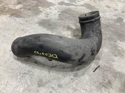 Volvo VED12 Air Transfer Tube for a Volvo VNL