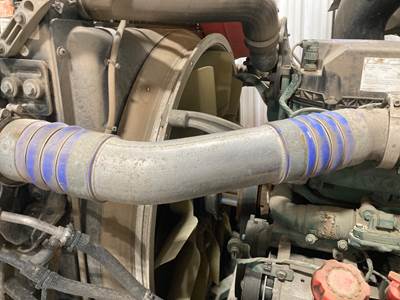 Volvo VNL Air Transfer Tube