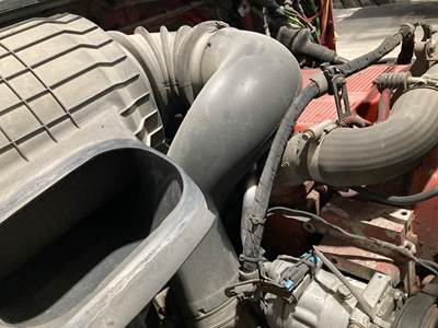 Volvo VNL Air Transfer Tube