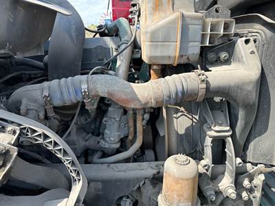 Volvo VNL Air Transfer Tube