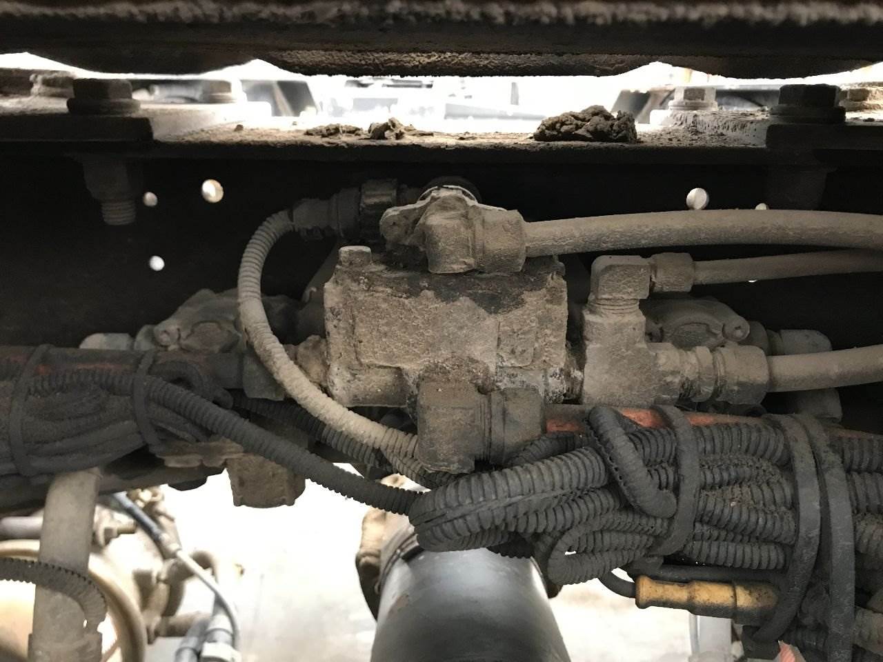 2015 Bendix 021560 Air Valve for a Kenworth T680 For Sale Council