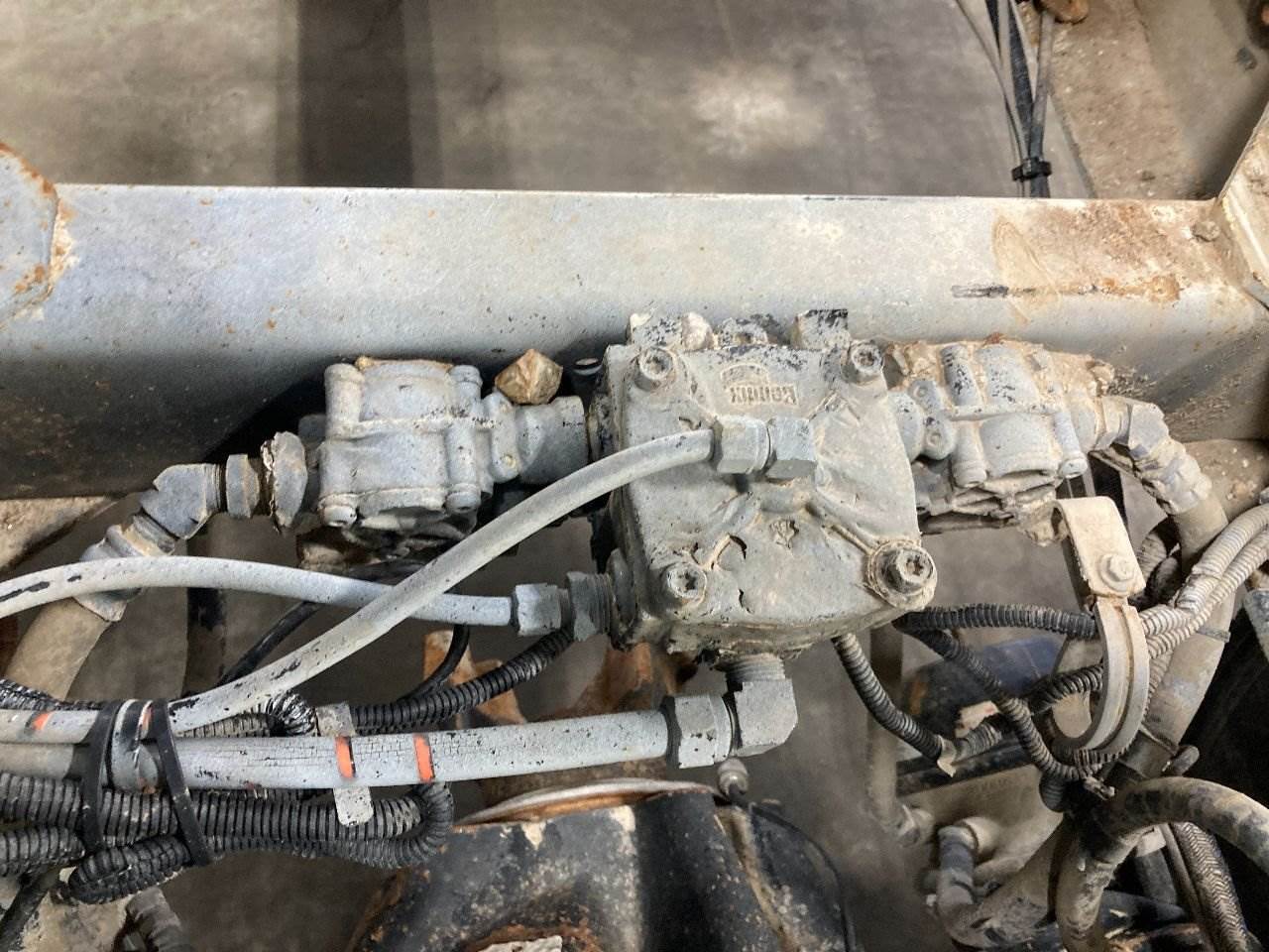 2014 Bendix 021560 Air Valve for a Kenworth T370 For Sale Sioux Falls