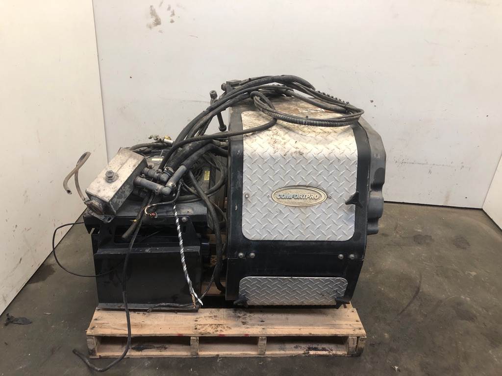 2016 Carrier Auxiliary Power Unit (APU) for a Freightliner Cascadia For