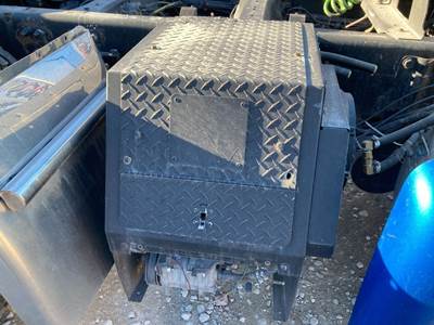 Thermo King Auxiliary Power Unit (APU) for a Peterbilt 587
