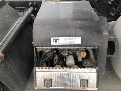 Thermo King Auxiliary Power Unit (APU) for a Mack Cxu