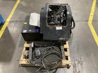 Thermo King Auxiliary Power Unit (APU) for a Kenworth T680
